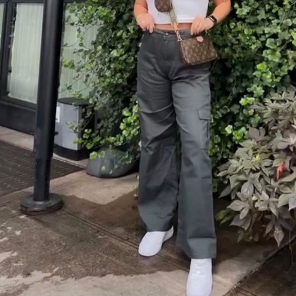 Green Cargo Pants